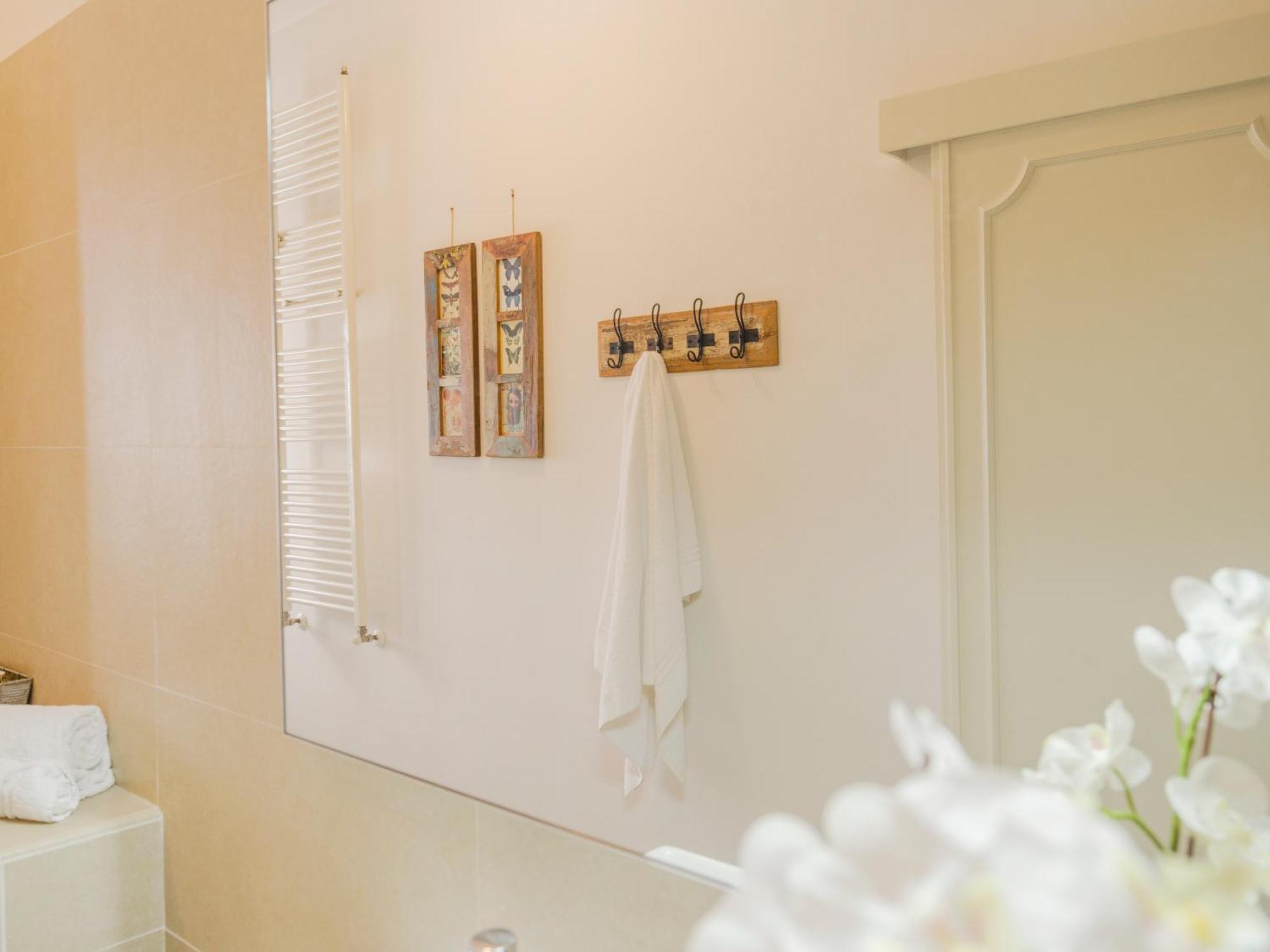 Casa Ari - Bright And Spacious Flat With Terrace Florenz