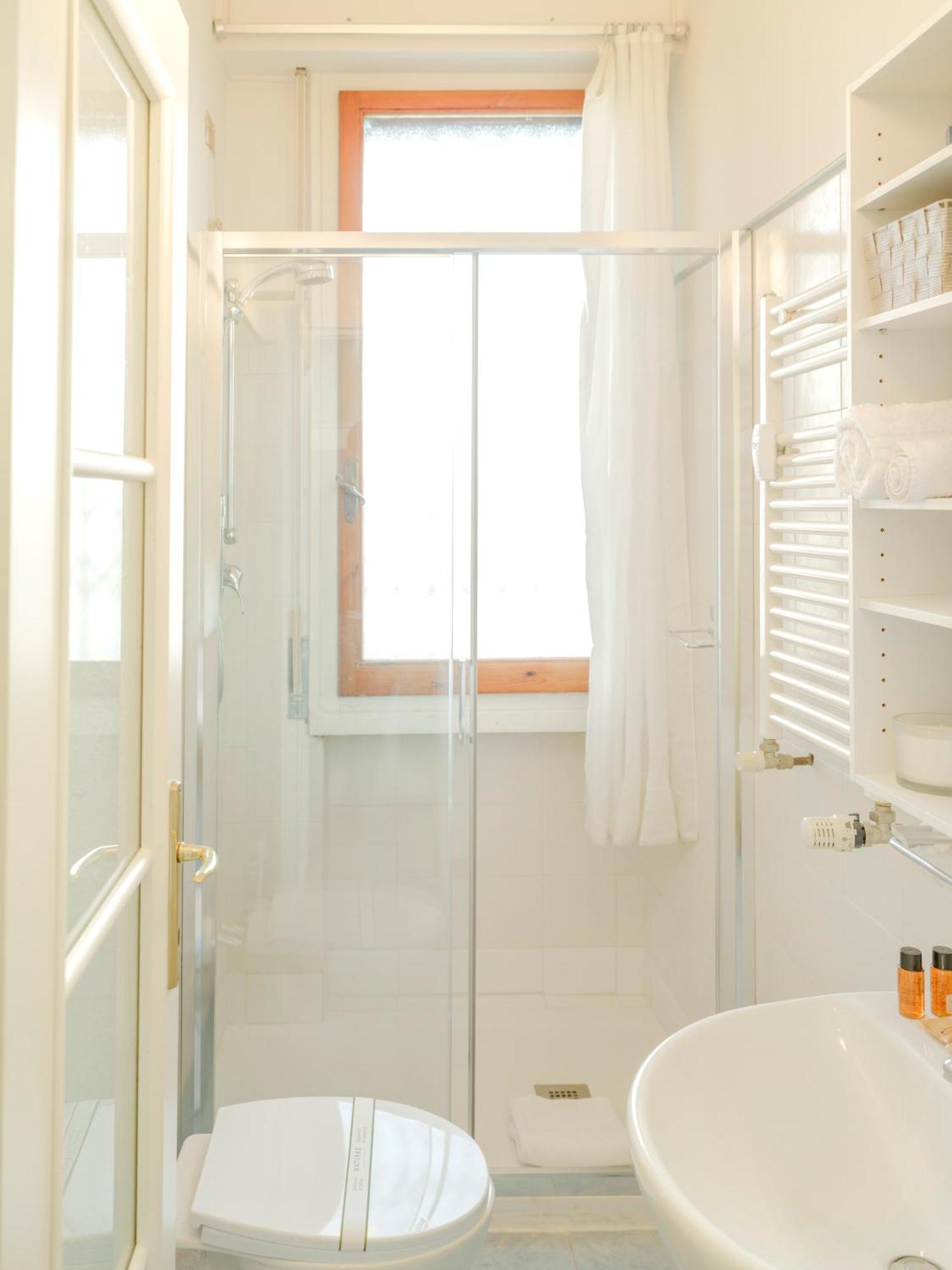 Apartment Casa Ari - Bright And Spacious Flat With Terrace Florenz